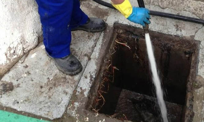 Limpeza de Caixa de Gordura em Guarujá | Bertioga | Cubatão